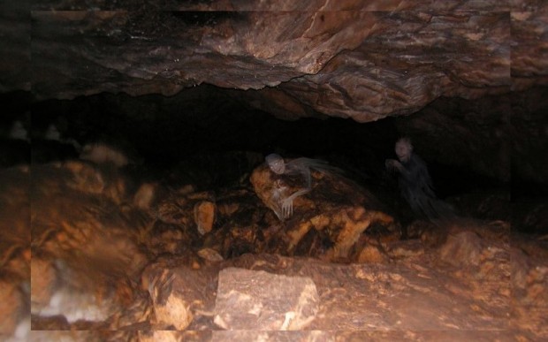 Пещера Черного дьявола Кашкулак в Хакасии